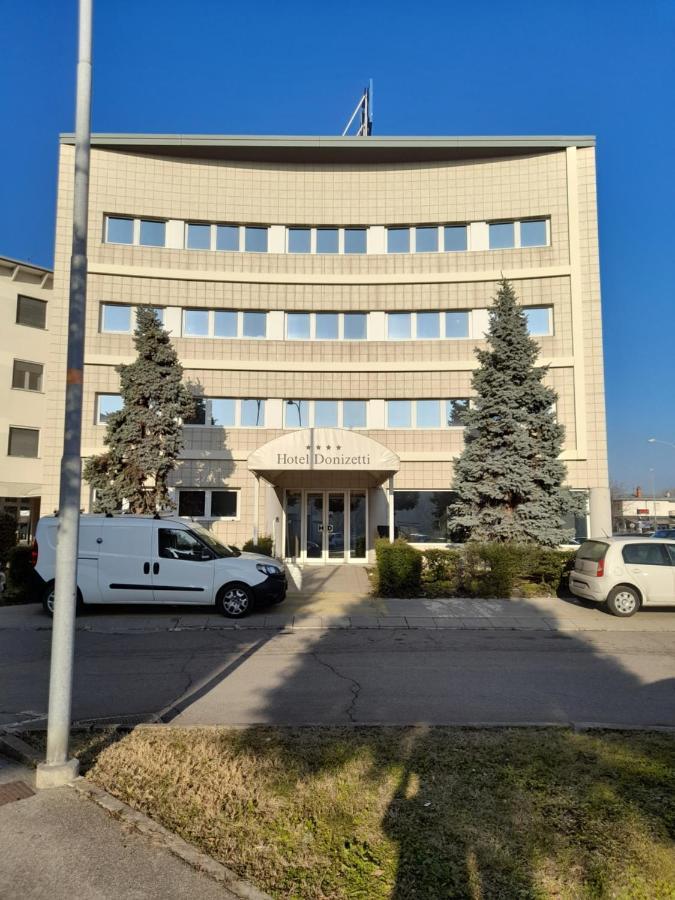 Hotel Donizetti Лаллио Экстерьер фото