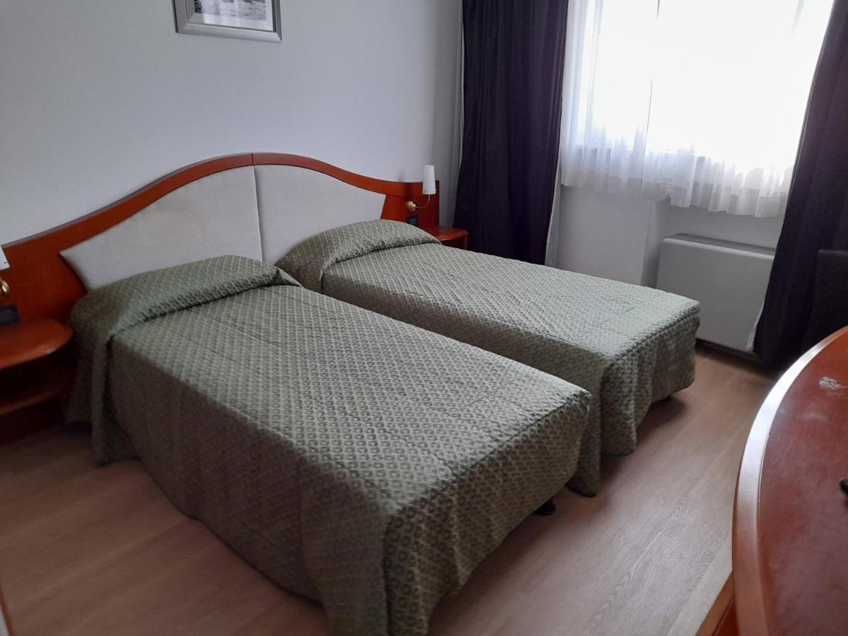 Hotel Donizetti Лаллио Экстерьер фото