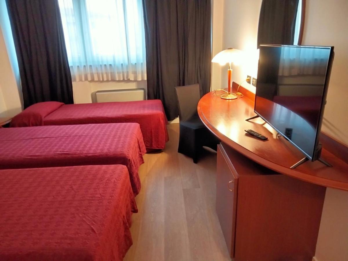 Hotel Donizetti Лаллио Экстерьер фото