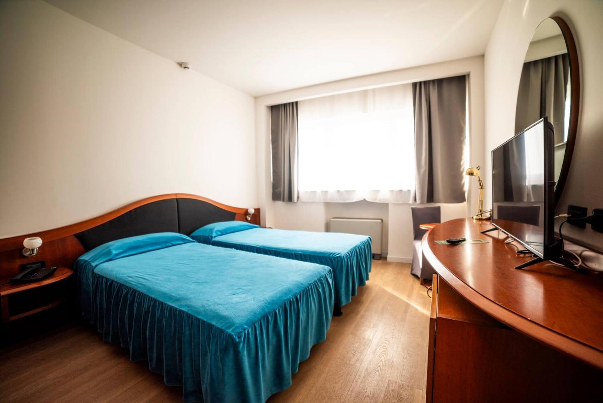 Hotel Donizetti Лаллио Экстерьер фото